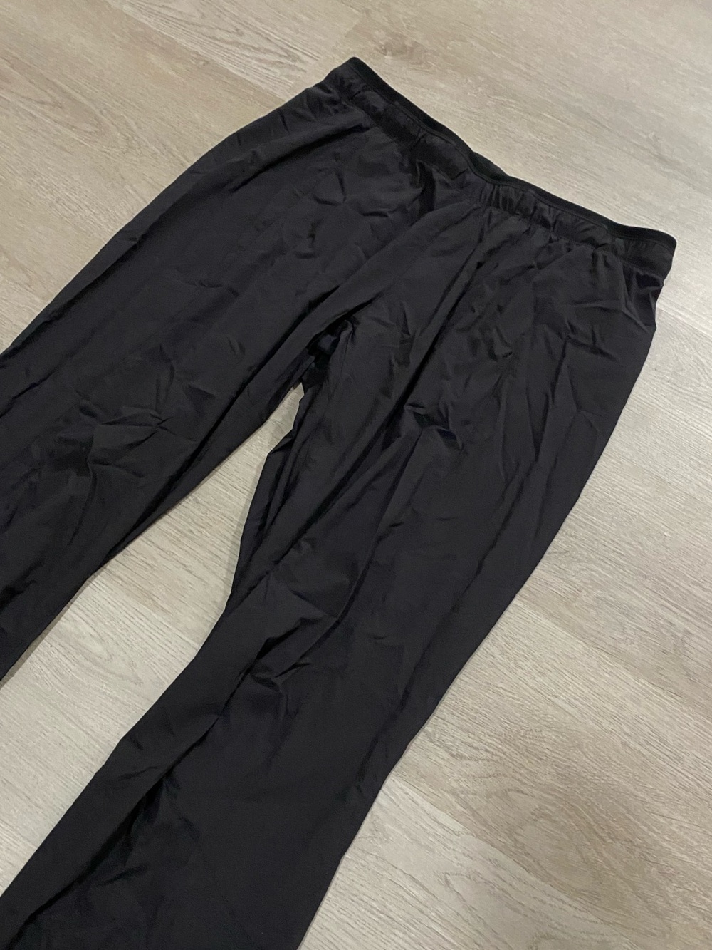 ARCTERYX Men's Lightweight Athletic Hiking Pant Incendo Black Athletic Small - Picture 3 of 13